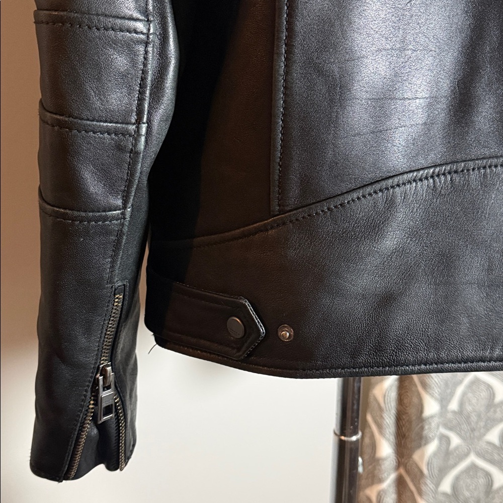 Andrew Marc Black Leather Moto Jacket SZ M - Picture 7 of 11